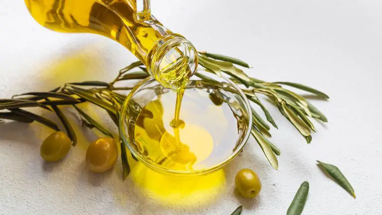 Oliwa z oliwek powiązana z niższym ryzykiem śmierci z powodu chorób serca, raka i choroby Alzheimera